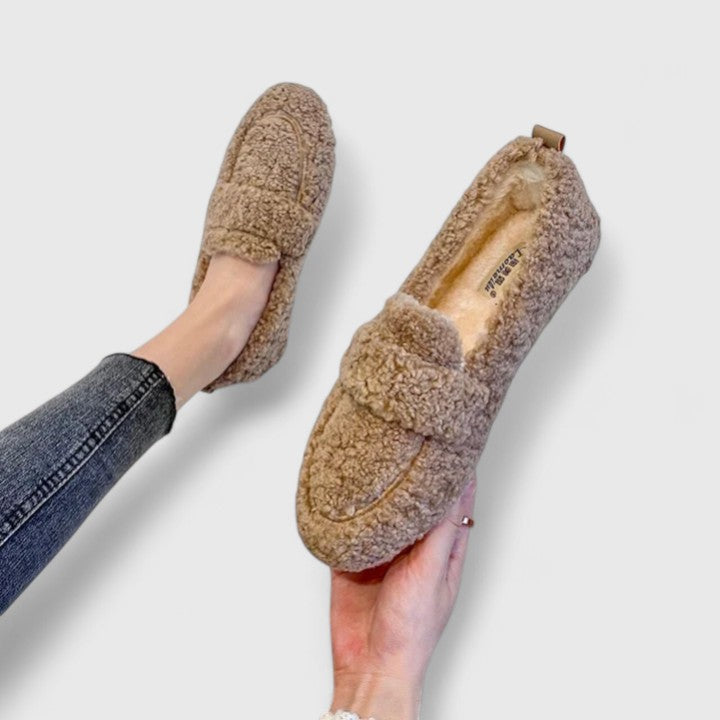 Lois | Warm Slippers with an Elegant Design