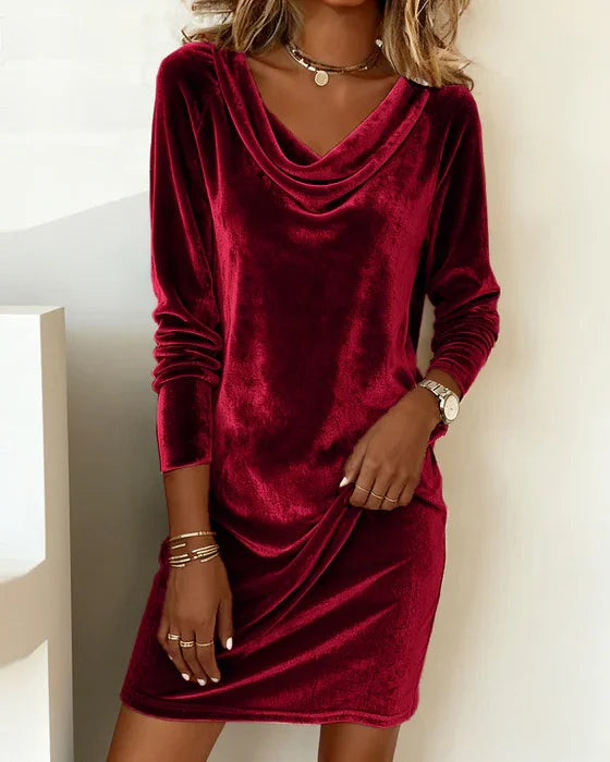 Lisa | Loose Fitting Velvet Dress