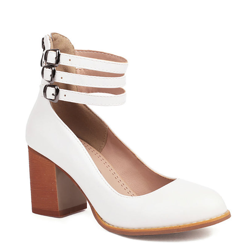 Caa | Smooth sandals with ankle strap and thick heel