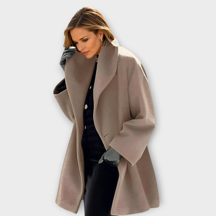 Glacienne | Elegant Coat for Winter